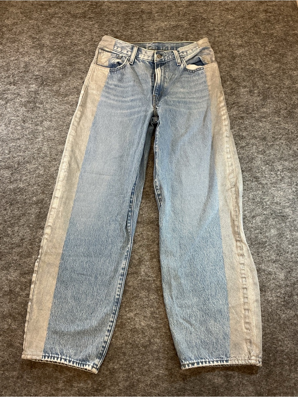 Levi’s Light Blue Women's Jeans with Silver Side Stripe Details Size 30”